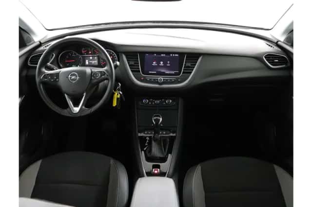 Opel Grandland X (2019) thumbnail 4