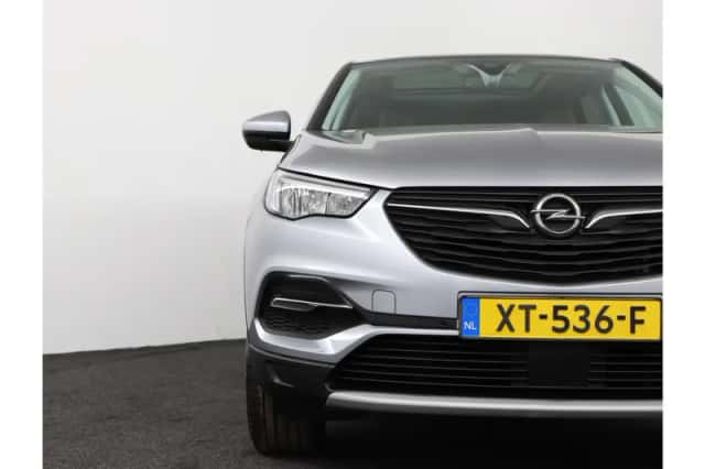 Opel Grandland X (2019) thumbnail 34