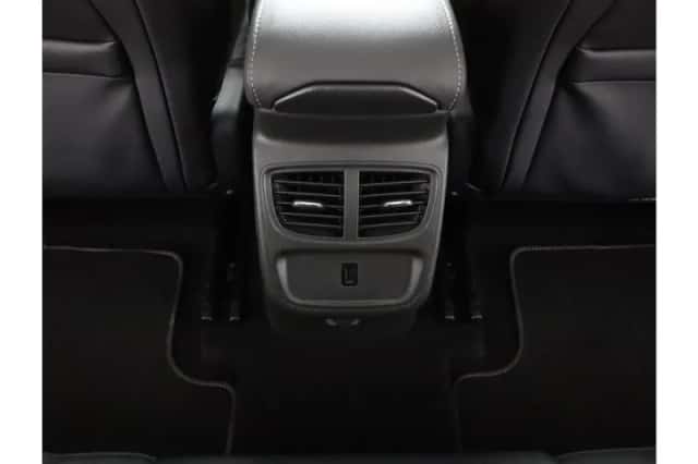 Opel Grandland X (2019) thumbnail 38