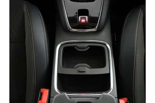 Opel Grandland X (2019) thumbnail 50