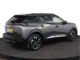 Peugeot 2008 (2023) thumbnail 2