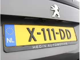 Peugeot 2008 (2023) thumbnail 35