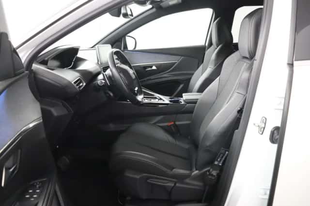 Peugeot 5008 (2020) thumbnail 14