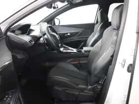 Peugeot 5008 (2020) thumbnail 14