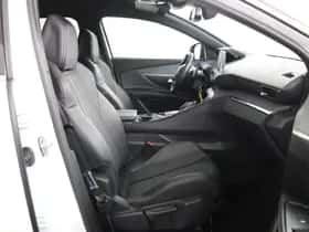 Peugeot 5008 (2020) thumbnail 18
