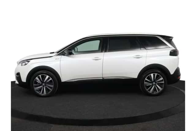 Peugeot 5008 (2020) thumbnail 3