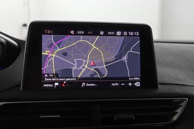 Peugeot 5008 (2020) thumbnail 21