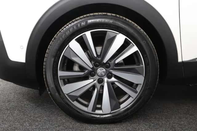 Peugeot 5008 (2020) thumbnail 30