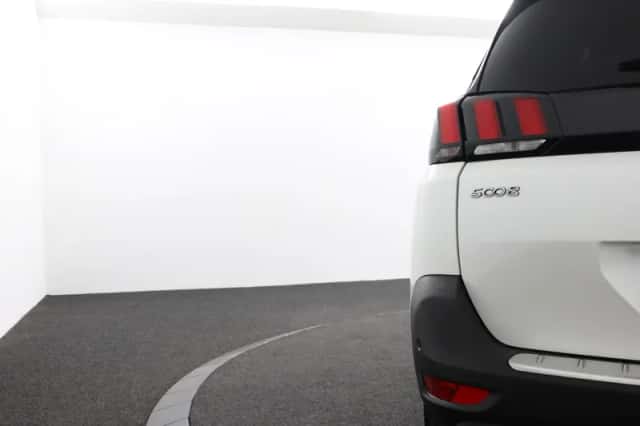 Peugeot 5008 (2020) thumbnail 34