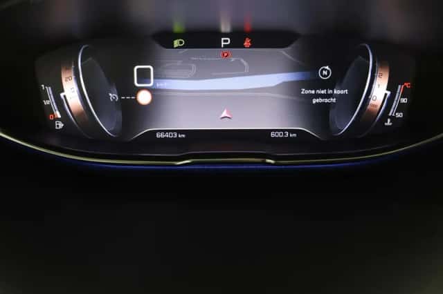 Peugeot 5008 (2020) thumbnail 5