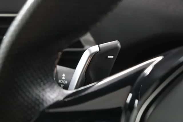 Peugeot 5008 (2020) thumbnail 41