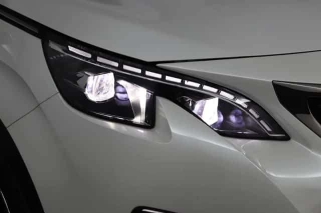 Peugeot 5008 (2020) thumbnail 56
