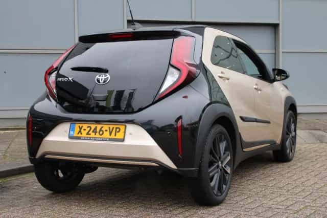 Toyota Aygo (2024) thumbnail 2