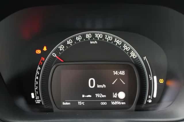 Toyota Aygo (2024) thumbnail 11