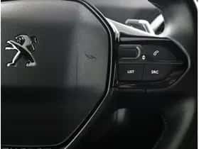 Peugeot 3008 (2023) thumbnail 17