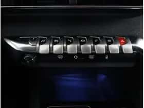 Peugeot 3008 (2023) thumbnail 47
