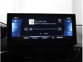 Peugeot 3008 (2023) thumbnail 7
