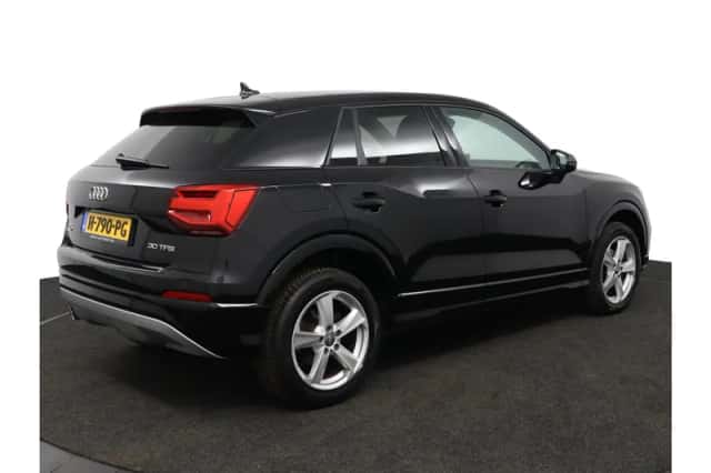 Audi Q2 (2019) thumbnail 2