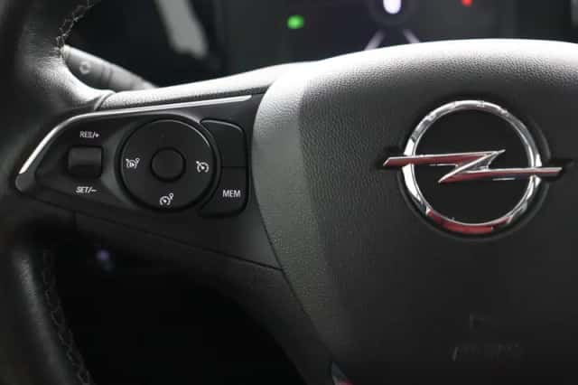 Opel Mokka (2022) thumbnail 16