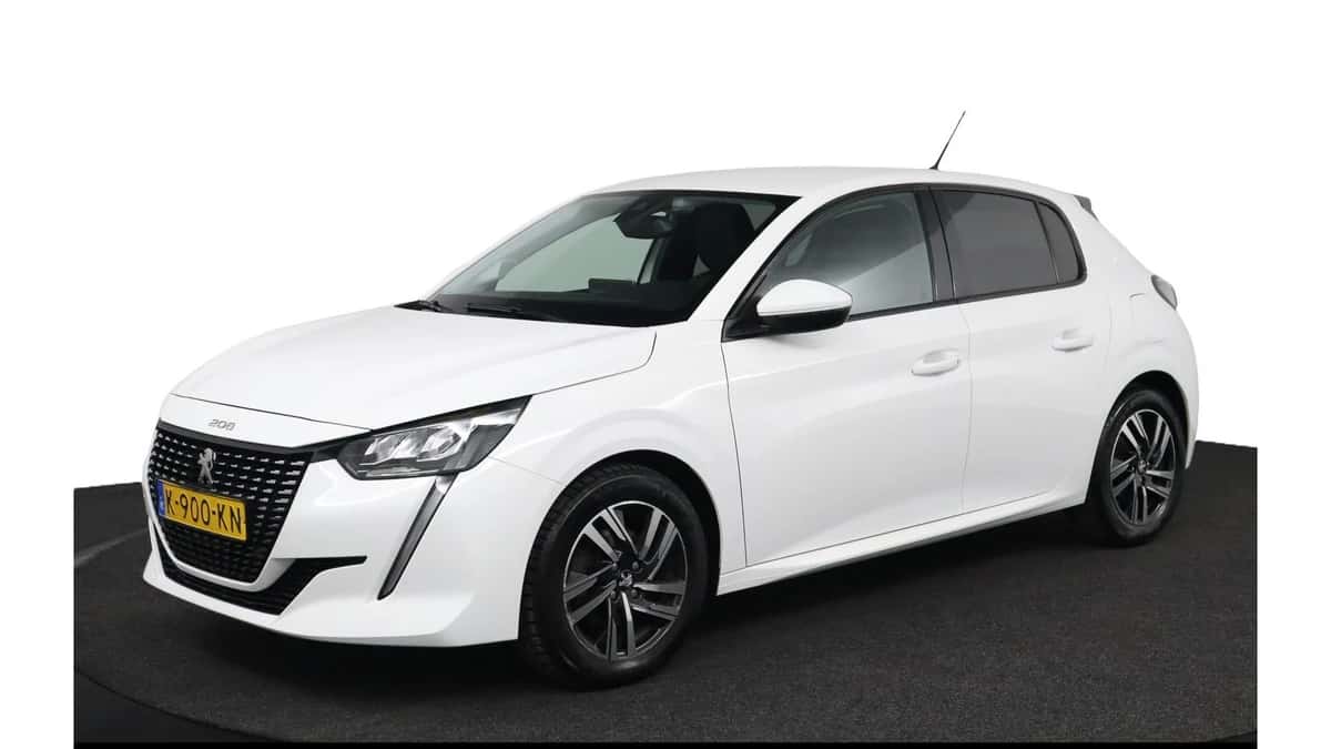 Peugeot 208 (2021) — foto 1