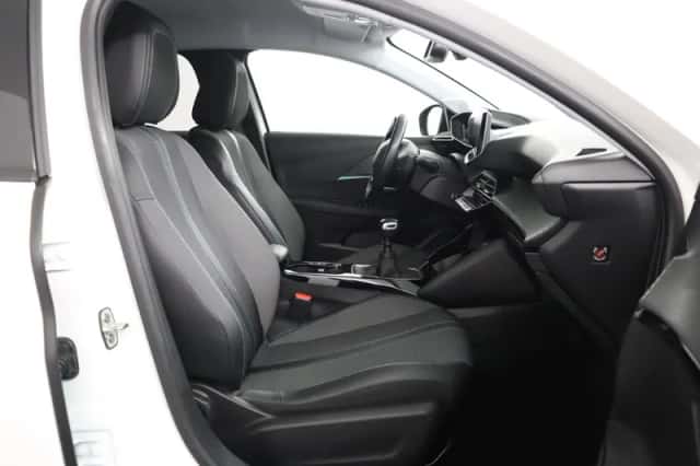 Peugeot 208 (2021) thumbnail 17