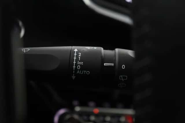 Peugeot 208 (2021) thumbnail 24