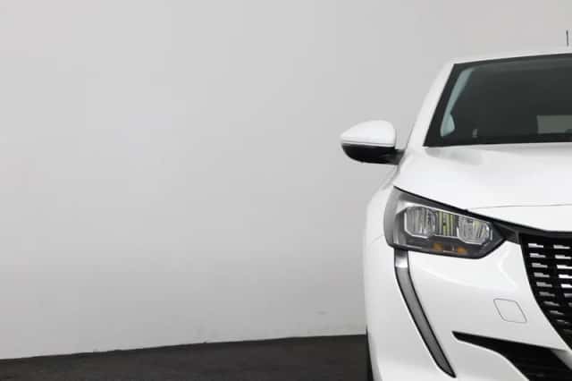 Peugeot 208 (2021) thumbnail 27