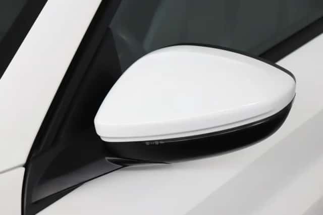 Peugeot 208 (2021) thumbnail 28