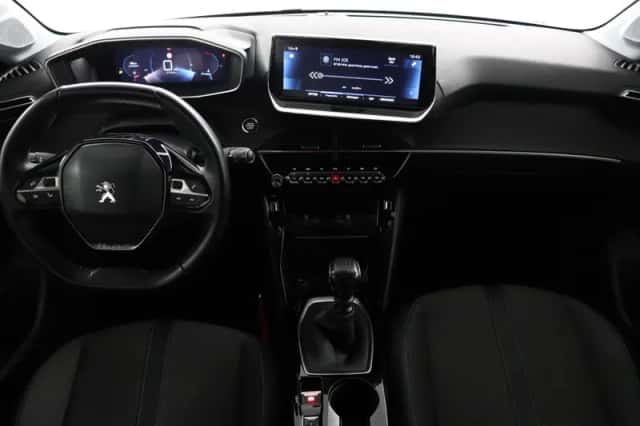 Peugeot 208 (2021) thumbnail 4