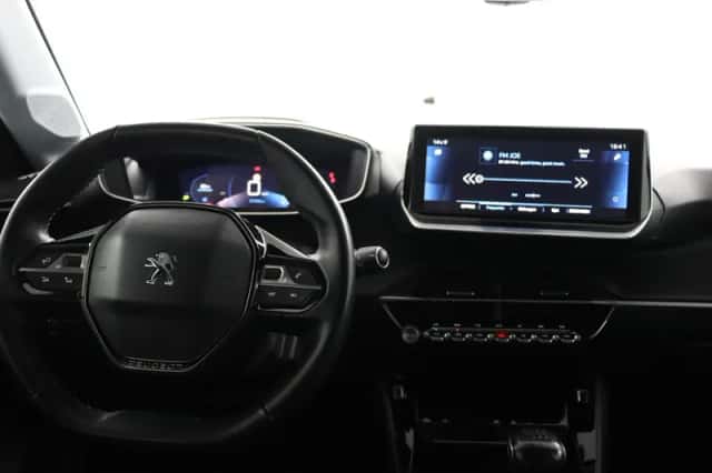 Peugeot 208 (2021) thumbnail 43