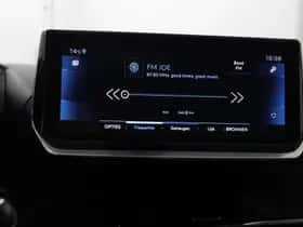 Peugeot 208 (2021) thumbnail 9