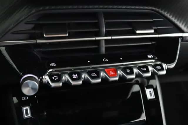 Peugeot e-2008 (2026) thumbnail 6