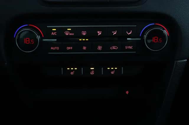 Kia Ceed Sportswagon (2025) thumbnail 8