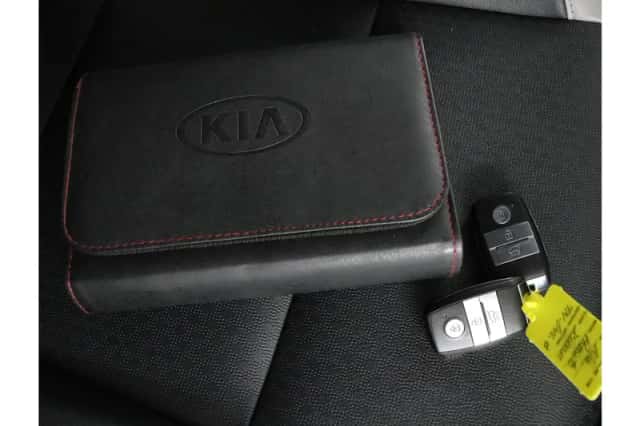 Kia Picanto (2018) thumbnail 11