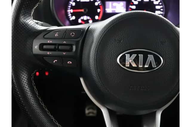 Kia Picanto (2018) thumbnail 16