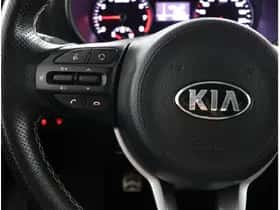 Kia Picanto (2018) thumbnail 16