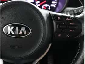 Kia Picanto (2018) thumbnail 17