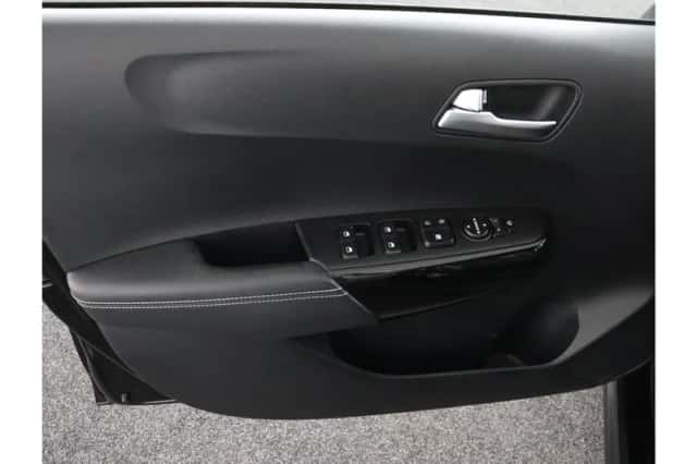 Kia Picanto (2018) thumbnail 38