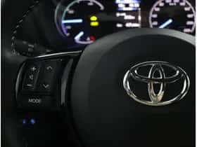 Toyota Yaris (2018) thumbnail 17