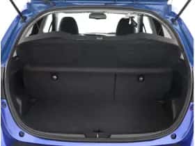 Toyota Yaris (2018) thumbnail 20