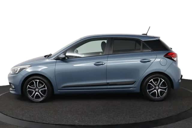 Hyundai i20 (2017) thumbnail 3
