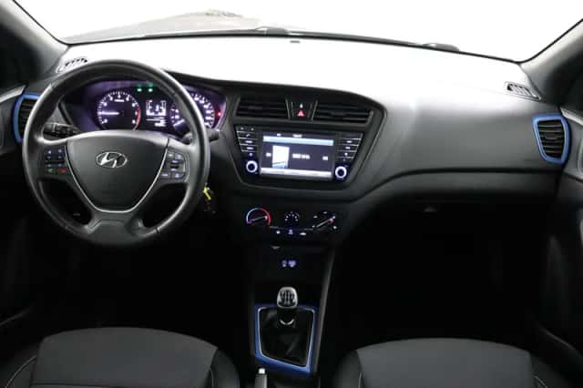Hyundai i20 (2017) thumbnail 4