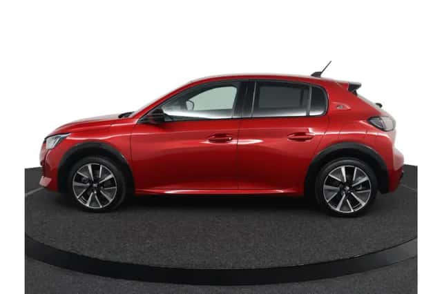 Peugeot e-208 (2022) thumbnail 3