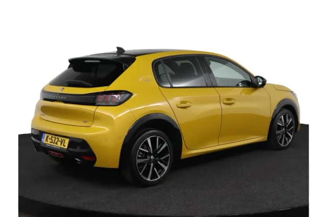 Peugeot 208 (2021) thumbnail 2