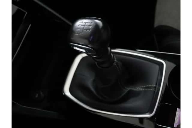 Peugeot 208 (2021) thumbnail 20