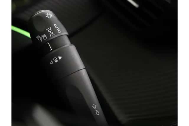 Peugeot 208 (2021) thumbnail 23
