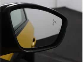 Peugeot 208 (2021) thumbnail 34
