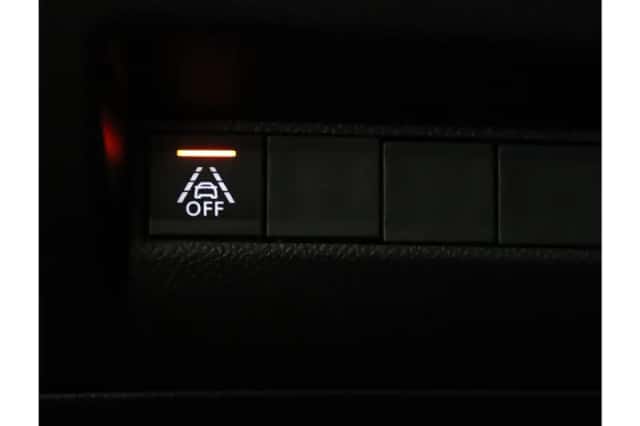 Peugeot 208 (2021) thumbnail 35