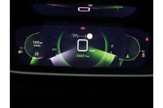 Peugeot 208 (2021) thumbnail 36