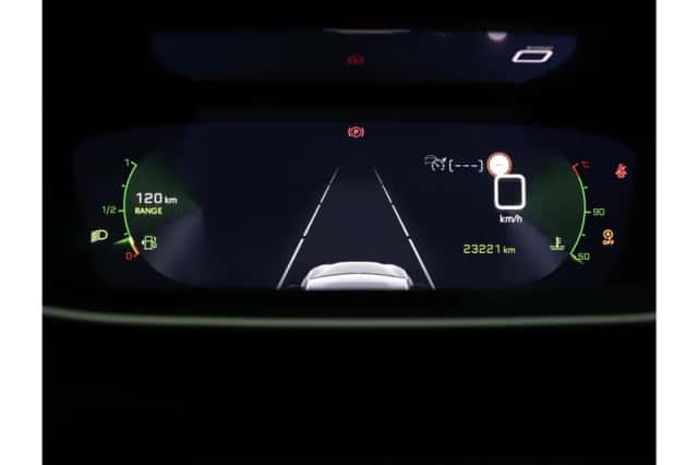 Peugeot 208 (2021) thumbnail 40